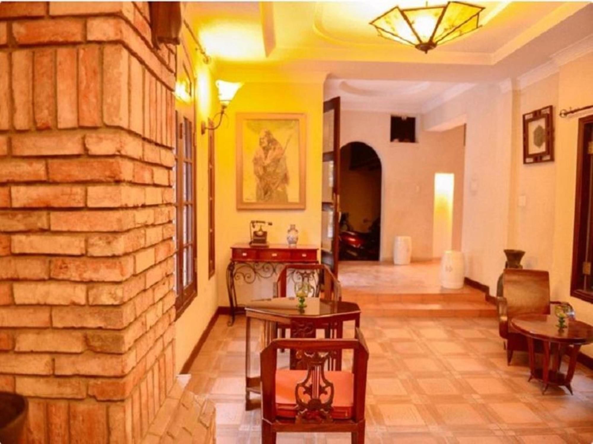 Cam Ly Boutique Apartment & Hotel Хошимин Екстериор снимка
